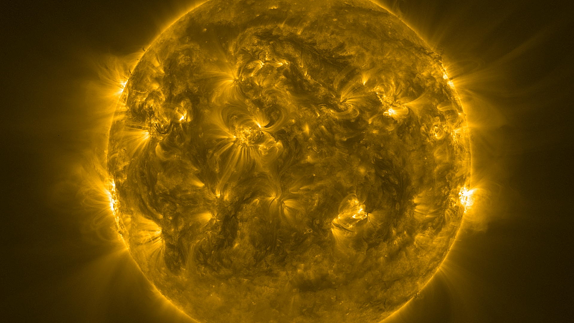 Foto: Die Sonne nähert sich aktuell wieder einem Aktivitätsmaximum im 11-jährigen „Schwabe-Zyklus“, hier eine Solar-Orbiter-Aufnahme vom Oktober 2023. ©Copyright: ESA & NASA/Solar Orbiter/EUI Team 